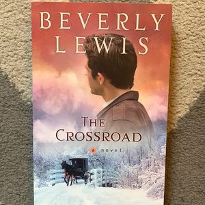 ❄️ 4/$20 ❄️ The Crossroads by Beverly Lewis